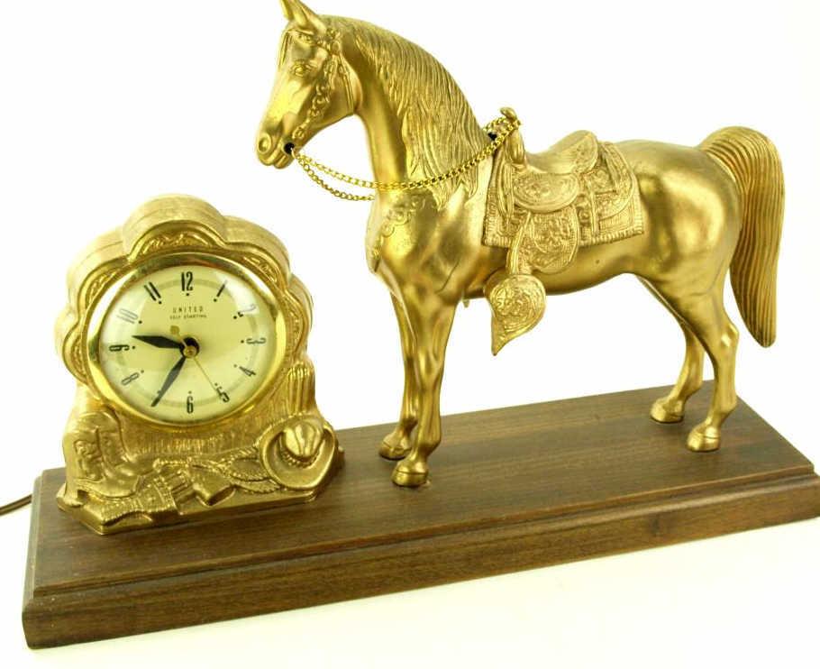 Vintage United electric horse clock