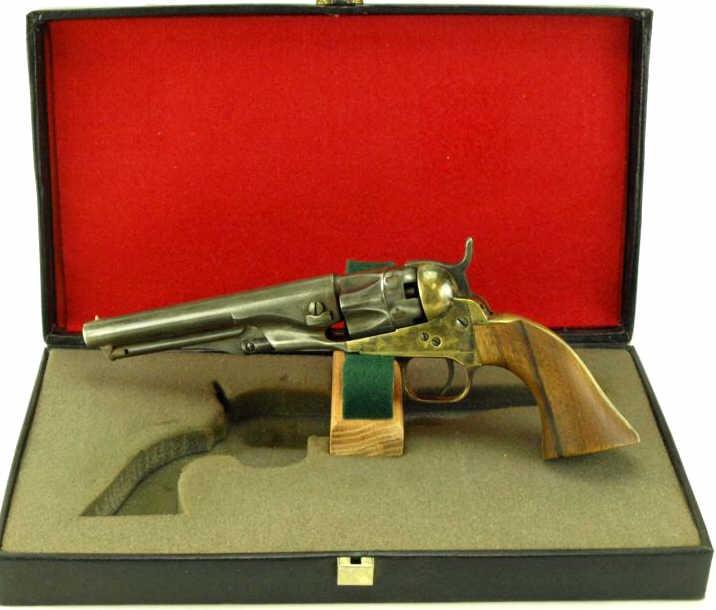 Italian reproduction of Colt 1861 revolver