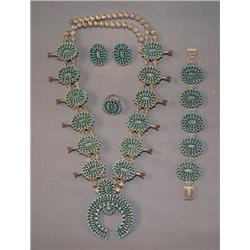 ZUNI SQUASH BLOSSOM JEWELRY SET