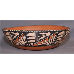 SANTO DOMINGO POTTERY BOWL