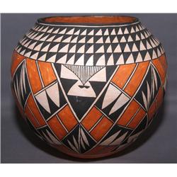 ACOMA POTTERY JAR