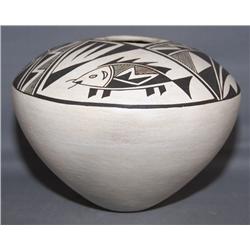 ACOMA POTTERY SEED JAR