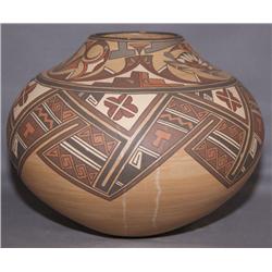 SANTA CLARA POTTERY JAR