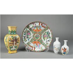 (4) Piece Grouping of Chinese Porcelain