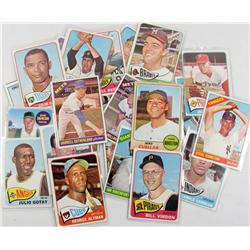 LOT OF 30 1960'S TOPPS BASEBALL CARDS - UNSEARCHED