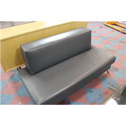 DARK GREY LOUNGE SEAT WITH GLASS COFFEE TABLE
