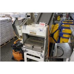 OLIVER 797-48 BREAD SLICER