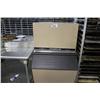 Image 1 : MANITOWOC SERIES 400 ICE MACHINE