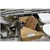 Image 2 : LARGE LOT OF GLASSWARE & MISC RESTAURANT SMALLS