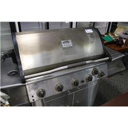 VERMONT CASTINGS SIGNATURE SERIES NATURAL GAS BBQ