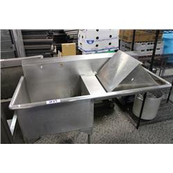 LARGE STAINLESS STEEL SINK W/RUNOFF