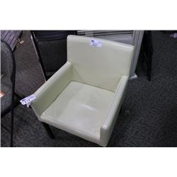 TAN LEATHER LOUNGE CHAIR