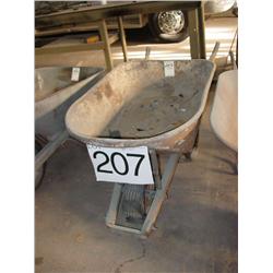 WHEEL BARROW (TIRE NEEDS HELP)