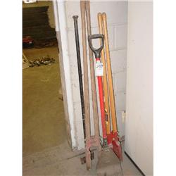POST HOLE DIGGERS & SCRAPER