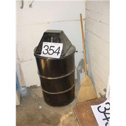TRASH CAN & BROOM