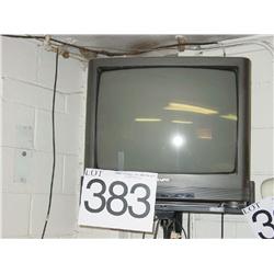 SANYO TV W/HOLDER