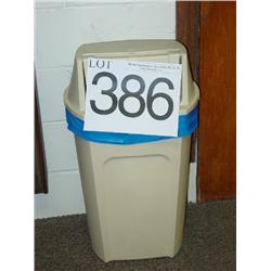 TRASH CAN