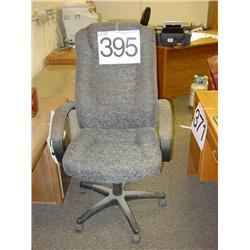 EXECUTIVE CHAIR