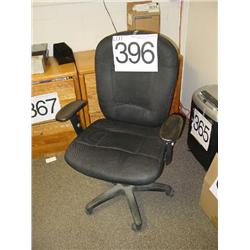EXECUTIVE CHAIR