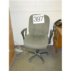 EXECUTIVE CHAIR
