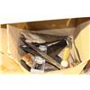 Image 1 : BOX OF SAWS & WOOD TOOLS