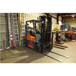 TOYOTA MO# 42-6FGCU25 3 STAGE 4400 LB PROPANE