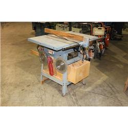 DELTA 10  CONTRACTORS TABLE SAW