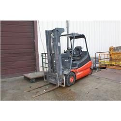 LINDIE E25 3 STAGE 4000 LB ELECTRIC FORKLIFT &