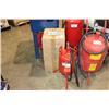 Image 1 : 2 CP 20 LBS ABRASIVE BLASTING UNIT