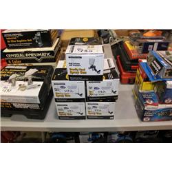 LOT OF GRAVITY FEED SPRAY GUNS