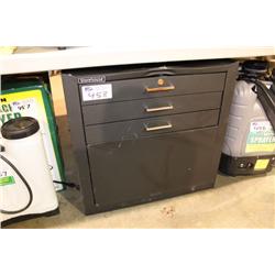 STOREHOUSE BOTTOM TOOL BOX