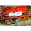 Image 1 : SMALL TORQUE WRENCH IN CASE