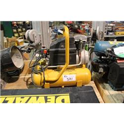 STANLEY DUAL TANK PORTABLE AIR COMPRESSOR