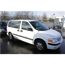 2002 WHITE CHEVROLET VENTURE PASSENGER VAN