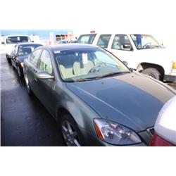 2003 GREEN NISSAN ALTIMA 4DR SEDAN