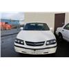 Image 1 : 2001 WHITE CHEVROLET IMPALA 4DR SEDAN