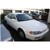 Image 1 : 1996 WHITE TOYOTA CAMRY 4DR SEDAN