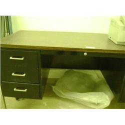 5 DRAWER OFFICE DESK