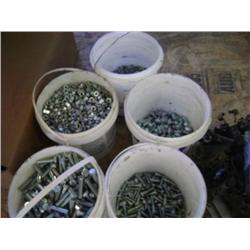 LOT OF NUTS/BOLTS