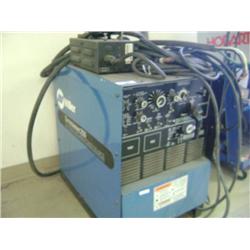 MILLER SYNCHROWAVE 250 AC/DC SOURCE W/ FOOT PEDAL