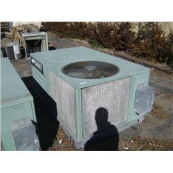 CARRIER WEATHERMAKER I A/C UNIT 48LJE006520