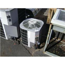 CARRIER 38CKC024330 A/C UNIT
