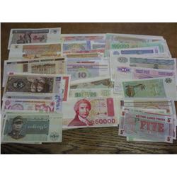 APPROX. 100 UNC FOREIGN BANK NOTES
