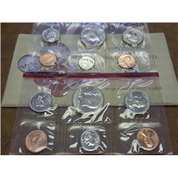1990 US MINT SET (UNC) P/D