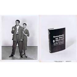 Somebody up ther Likes me