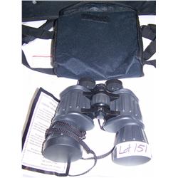 Pair of SELSI Binoculars W/  carrying case; Like New Condition