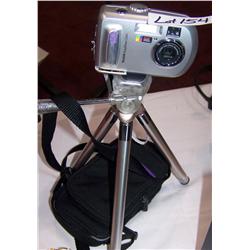 (3) Pi. Lot  Kodak Easy Share Camera, Tripod, Carrying Case