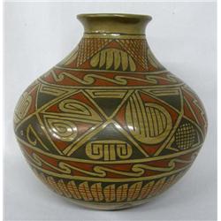 Mata Ortiz Polychrome Pot by Daniel Gonzalez