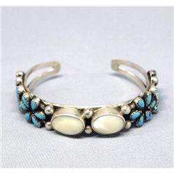 Native American Zuni Bracelet Turquoise & Shell