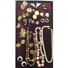 Image 1 : Large Lot Miscellaneous Jewelry